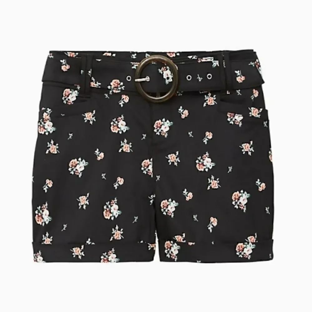 NWT TORRID 14W Belted Sateen Short Stretch Black